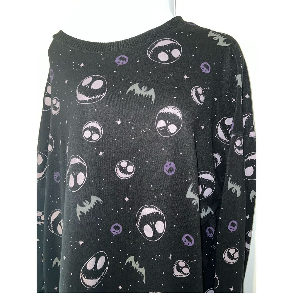 Women’s Disney Nightmare Before Christmas Sweater 2X (18-20) - Picture 1 of 8